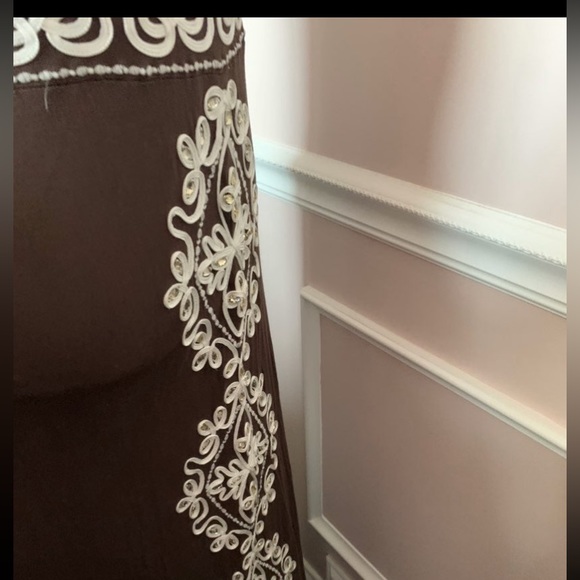 GORGEOUS MAXI DRESS W/LOTS OF BEAUTIFUL LACE & BEADS ALL OVER DRESS SIZE-PLUS 0X - Picture 6 of 8